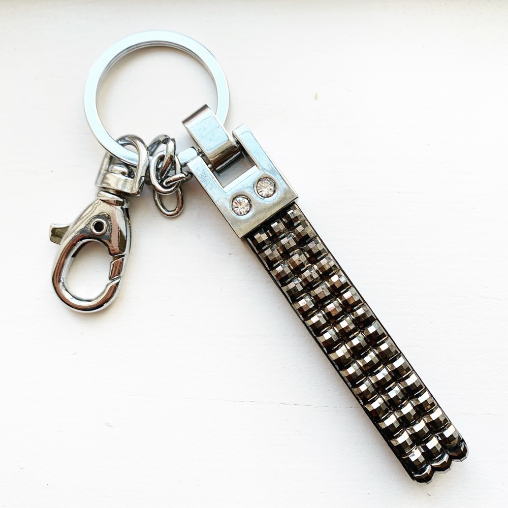 Chic bedazzled gray stud strap keychain